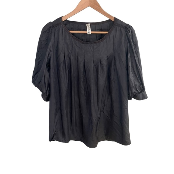 Milk & Honey Tops - Milk & Honey 100% Silk Boho Blouse